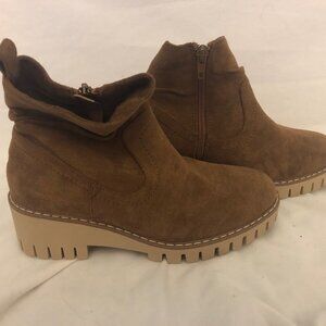 Very G Dashing Boots - Tan - Size 6